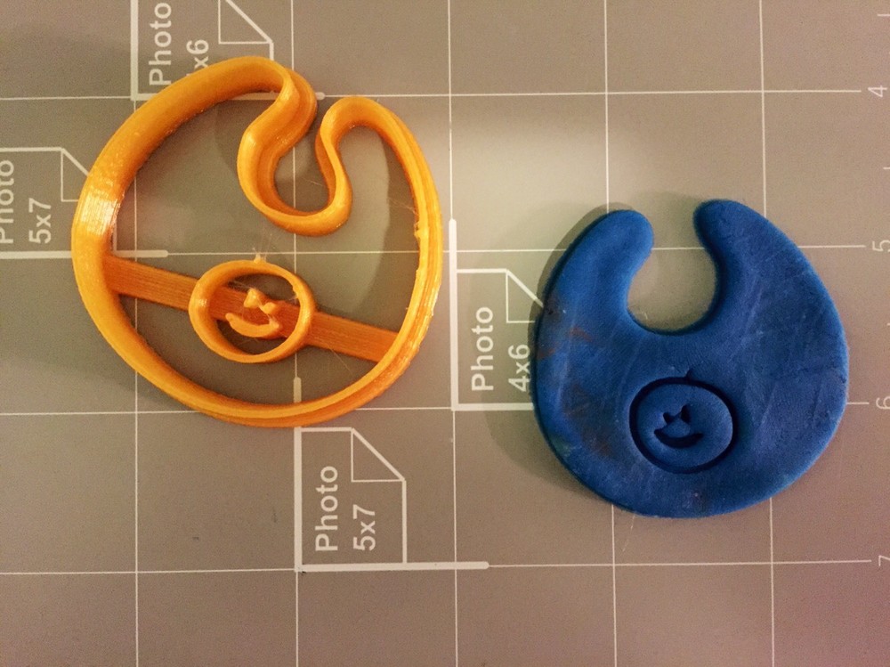 Baby Bibs And Burp Cookie Cutter