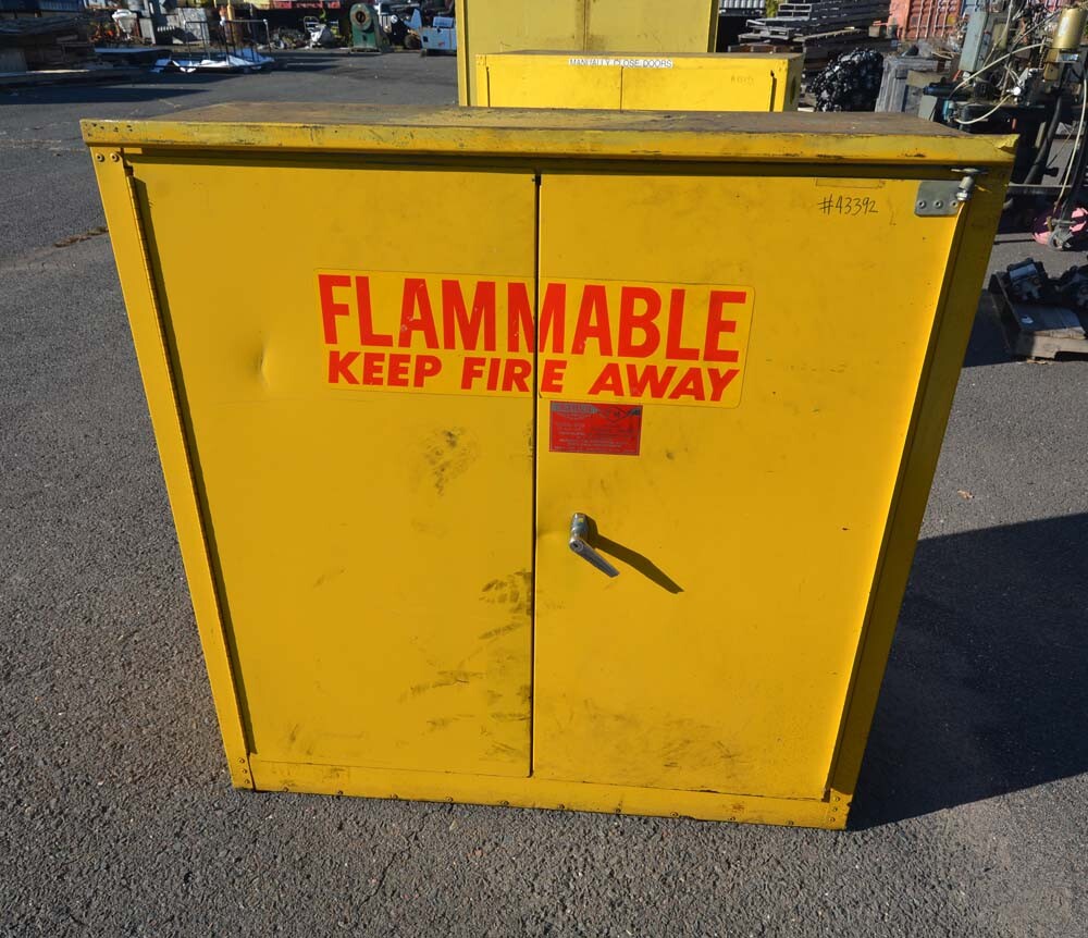 Eagle Flammable Storage Cabinet (Inv.43392)