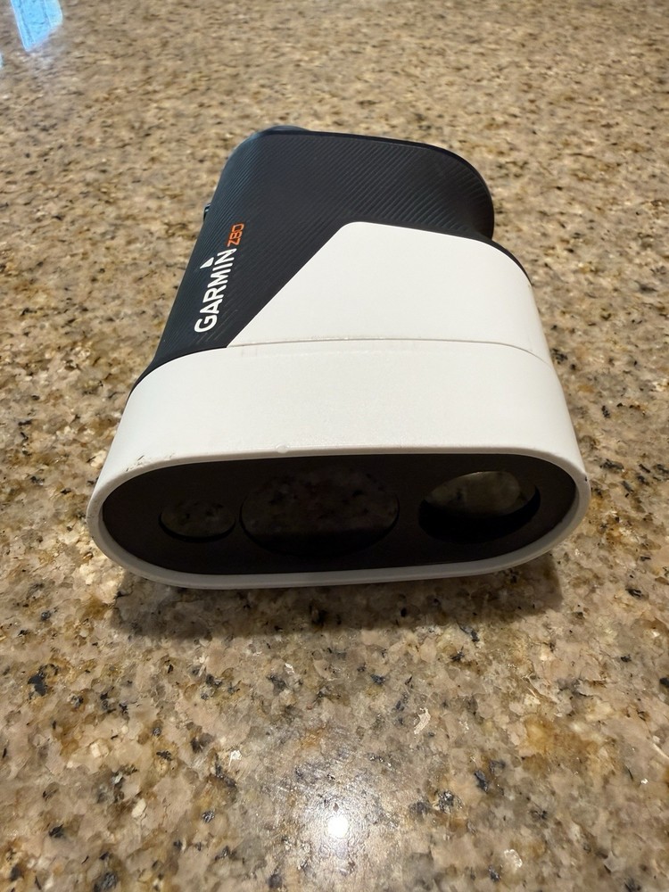 Garmin Z80 Golf GPS Rangefinder w/ Case