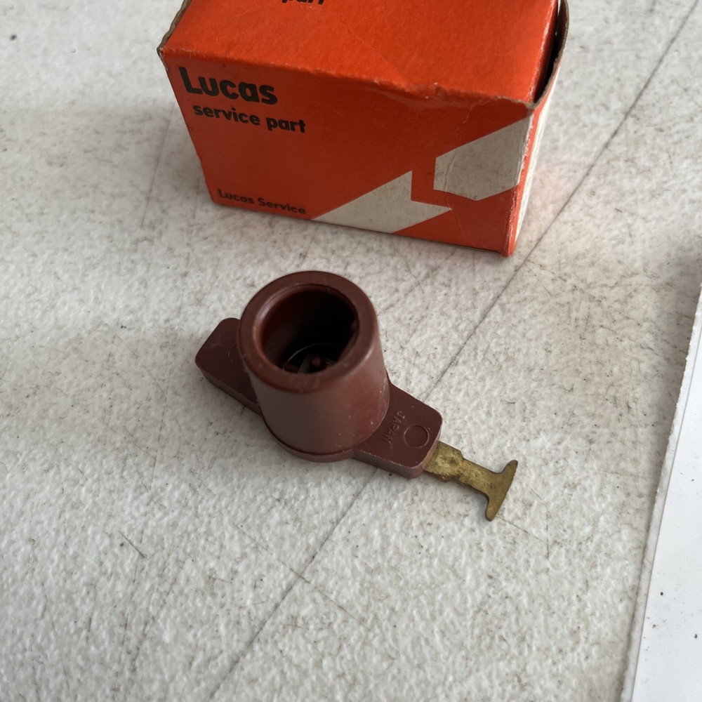 Lucas Ignition Distributor Rotor, RA84