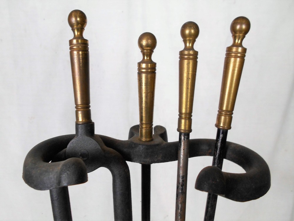 VINTAGE FIREPLACE TOOL SET AND HOLDER