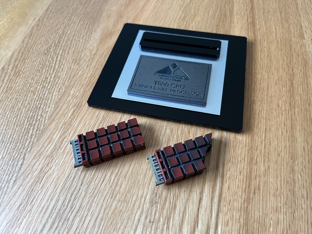 Terminator T-800 CPU Brain Chips Prop Replica