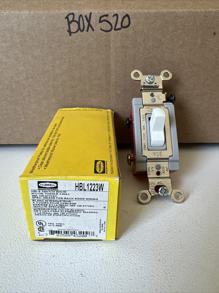 Hubbell HBL1233W Switch