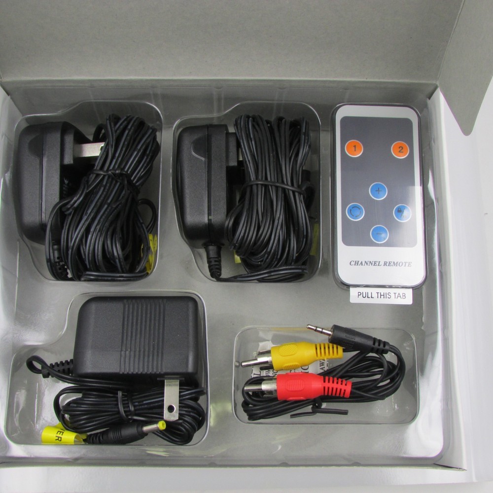 2/pics Wireless Cameras and Remote.