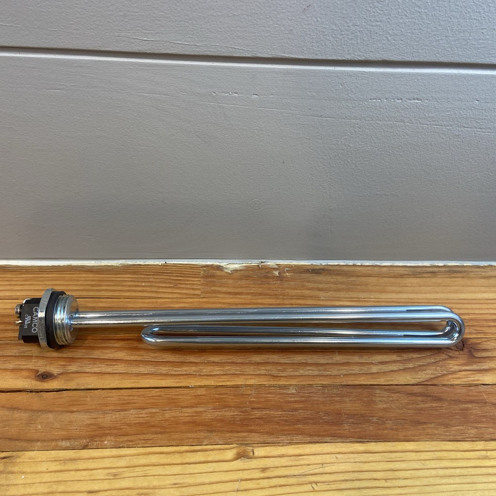 DERNORD 240V 4500W Foldback Heating Element Water Heater with Low Watt Density