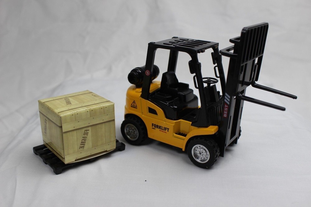 Die-Cast Forklift (High Quality) Model Toy Pull Back Forklift - Great for gifts!