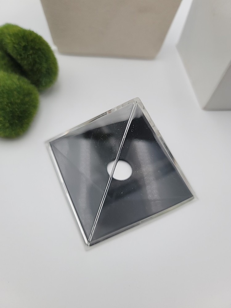 NIB Clear Acrylic 3.5" Pyramid Display Case Easy Open Base