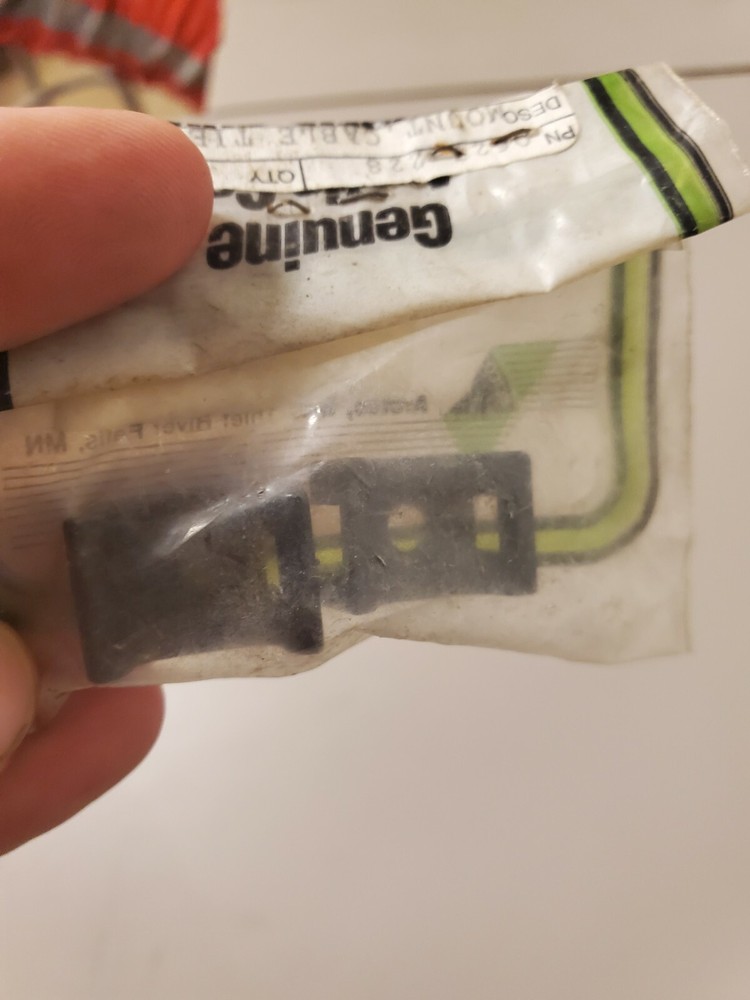 New Old Stock Genuine Arctic Cat 0623-228 Cable Tie Mount Qty 2 NOS