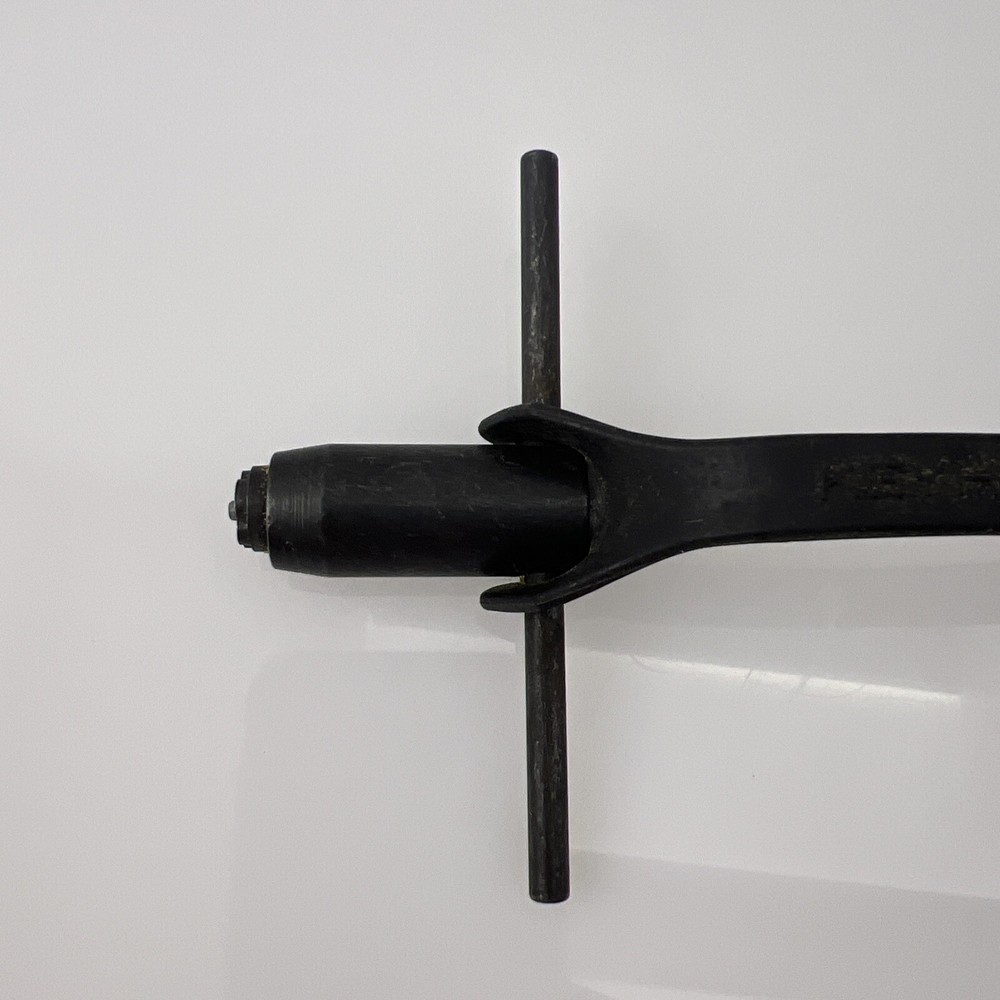 Cable Television CATV Security Box Key Utility Company ￼