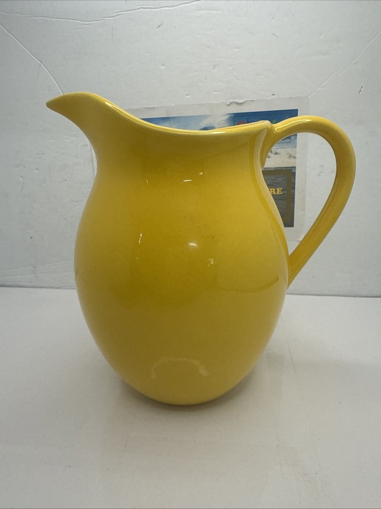 TELEFLORA Sunny Days 7.5" Pitcher