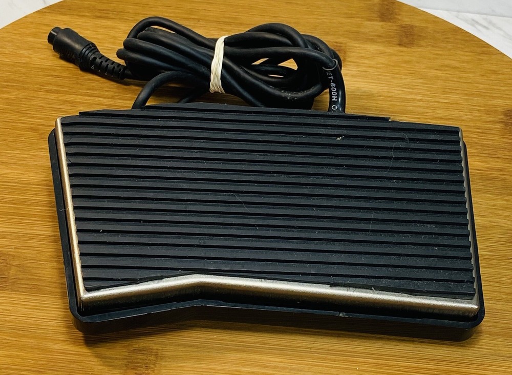 OLYMPUS OPTICAL RS 12  FOOT SWITCH PEDAL