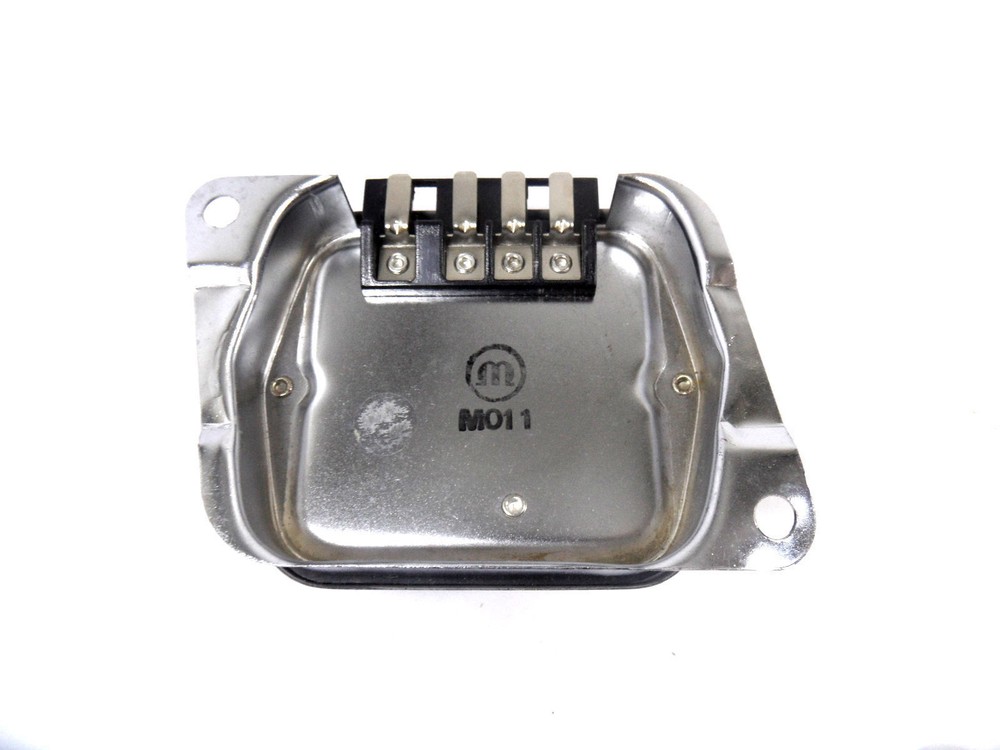 M011 Voltage Regulator M-011