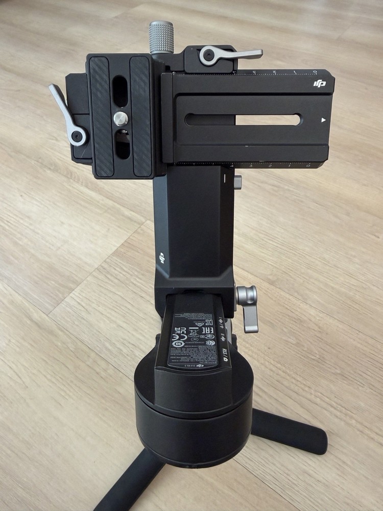 DJI Ronin RS 3 Gimbal Stabilizer