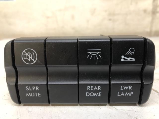 2008-2027 Freightliner CASCADIA Sleeper Control - Used