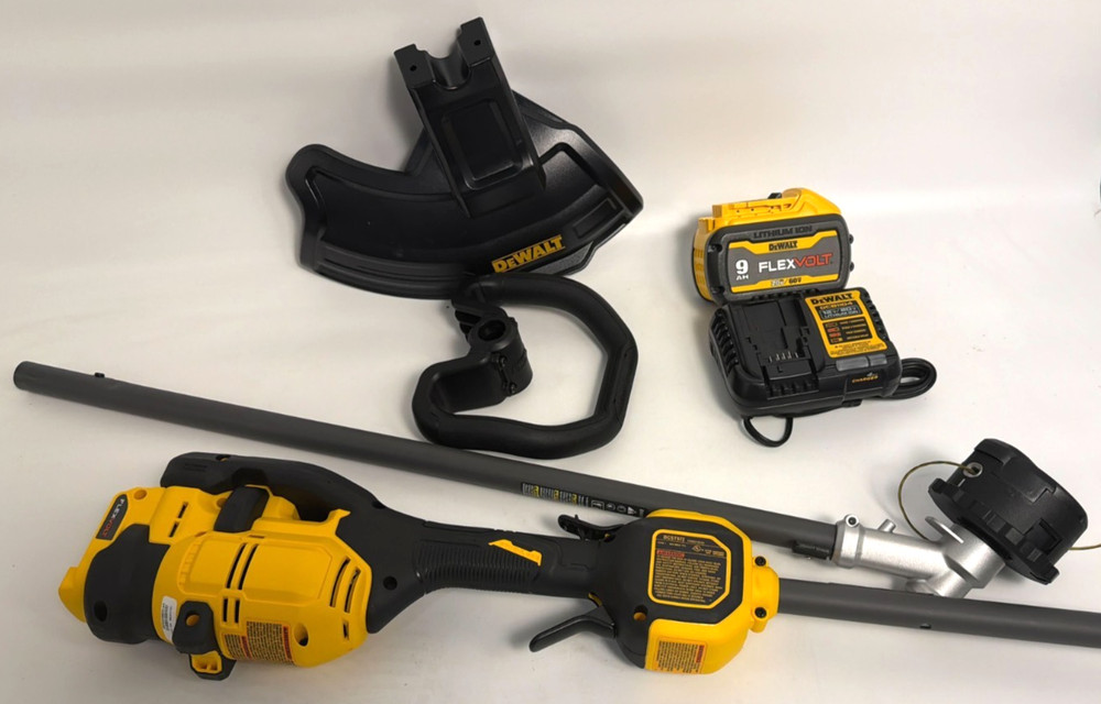 [Used] (DCST972X1) DeWalt 60V Max String Trimmer Kit