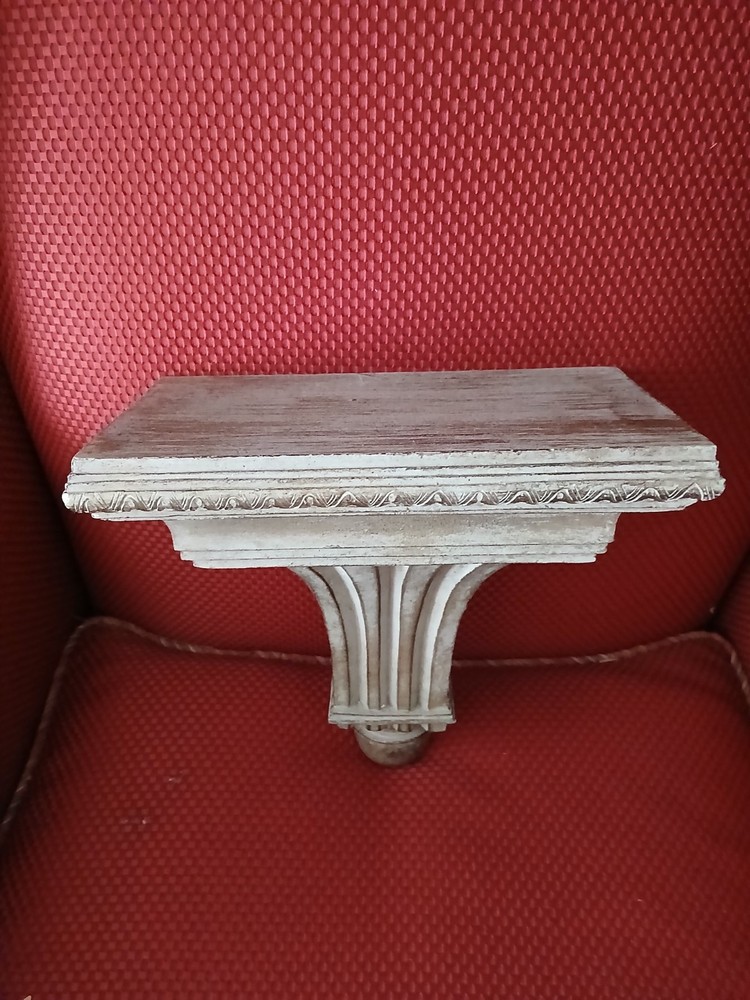 Elegant, Neoclassical Sconce/ Corbel,Shelf Bracket. Pro Owned .