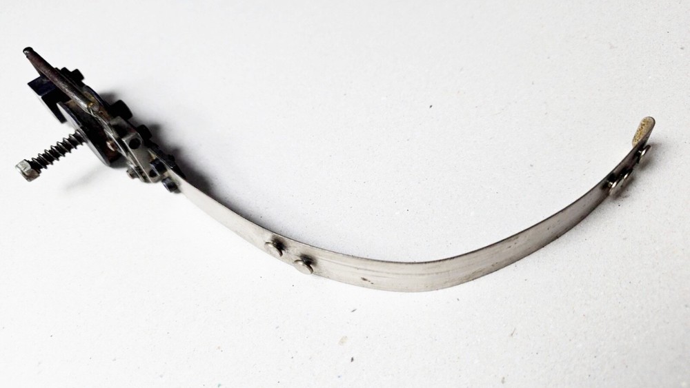 Hohner stitching head spare parts, Wire Guide