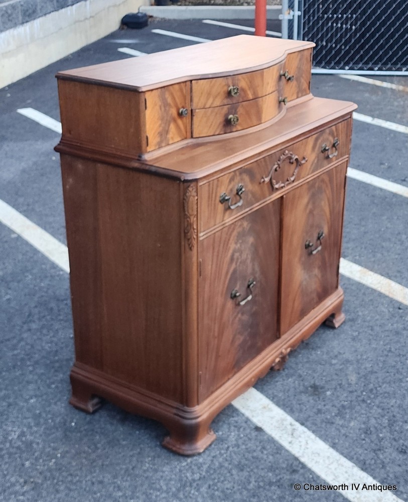 Flame Mahogany Chippendale Style Dining Room Server Silverware Cabinet, 1940s