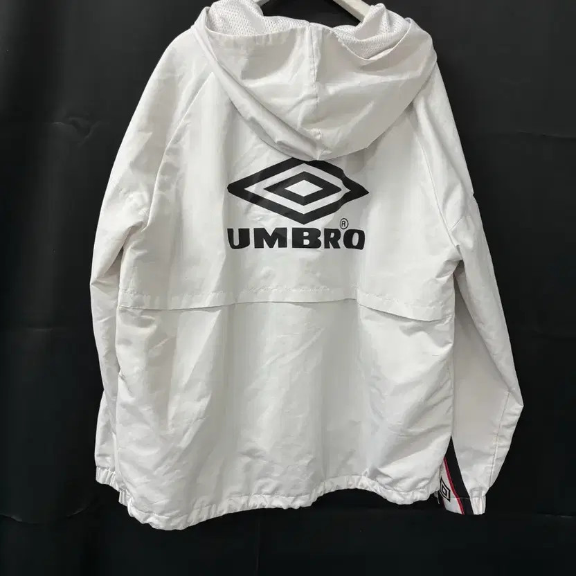 Umbro Authentic Anorak, Slight Stain, Size 105, Excellent Condition