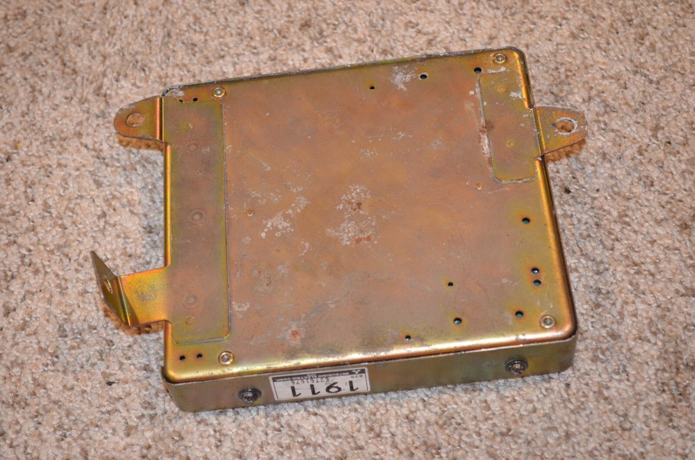 MITSUBISHI ECLIPSE TALON TURBO 2.OL ECM ECU ENGINE COMPUTER PART MD321911