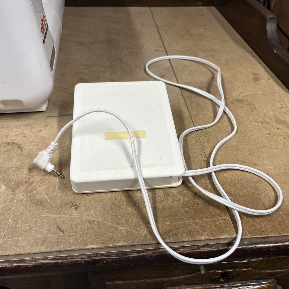 Elna 6004 Sewing Machine