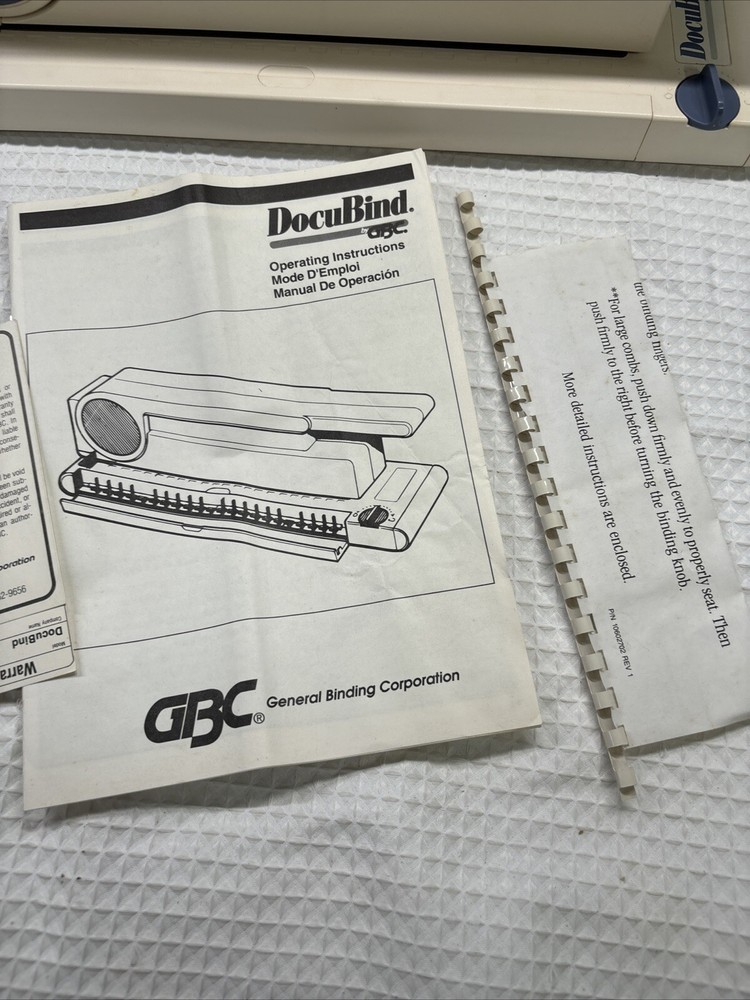 GBC DocuBind Heavy Duty 3-Hole Punch And Binding System