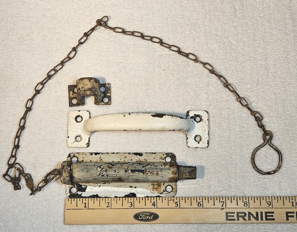 Antique Vintage Spring Loaded Barn Gate Door Latch Lock with Pull Chain Handle