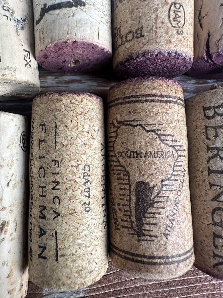 50 Wine Corks Used