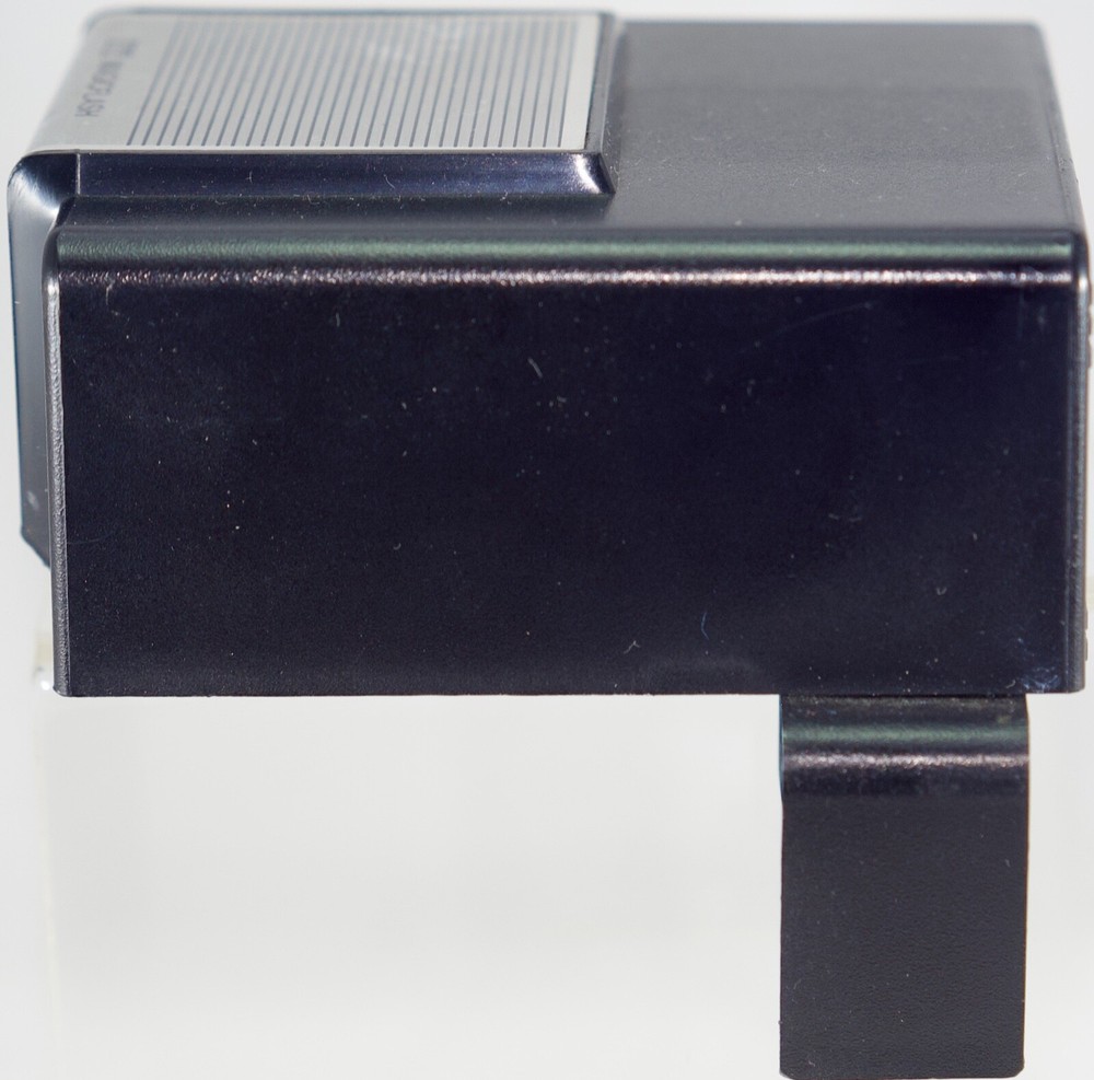 ITT MagicFlash Electronic Flash EF-211 Polaroid One Step & Pronto Cameras