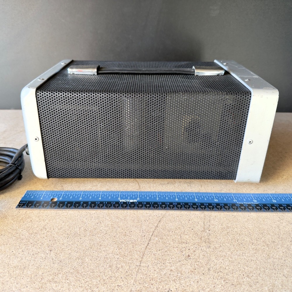 Gamma Scientific Model 220 Optical Source System Standard Lamp Source Unit