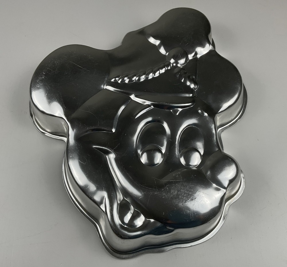 Mickey Mouse Band Leader - Wilton Cake Pan # 515-302 Disney