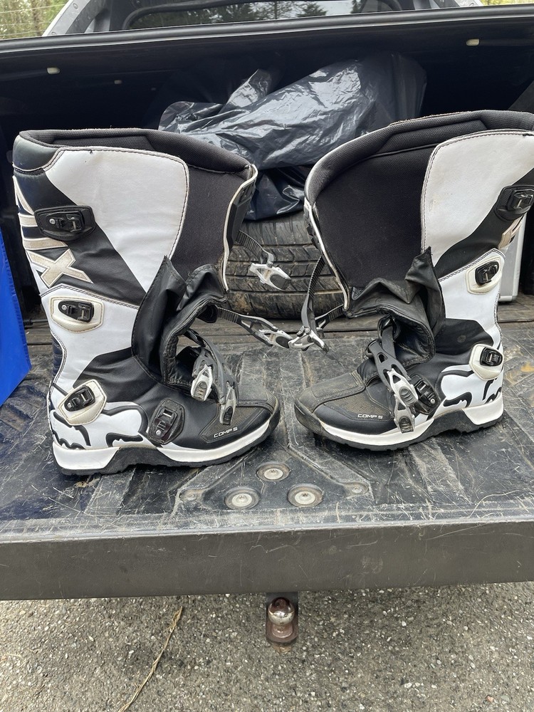 Men’s Fox Comp 5 Boots Size 10 Black And White
