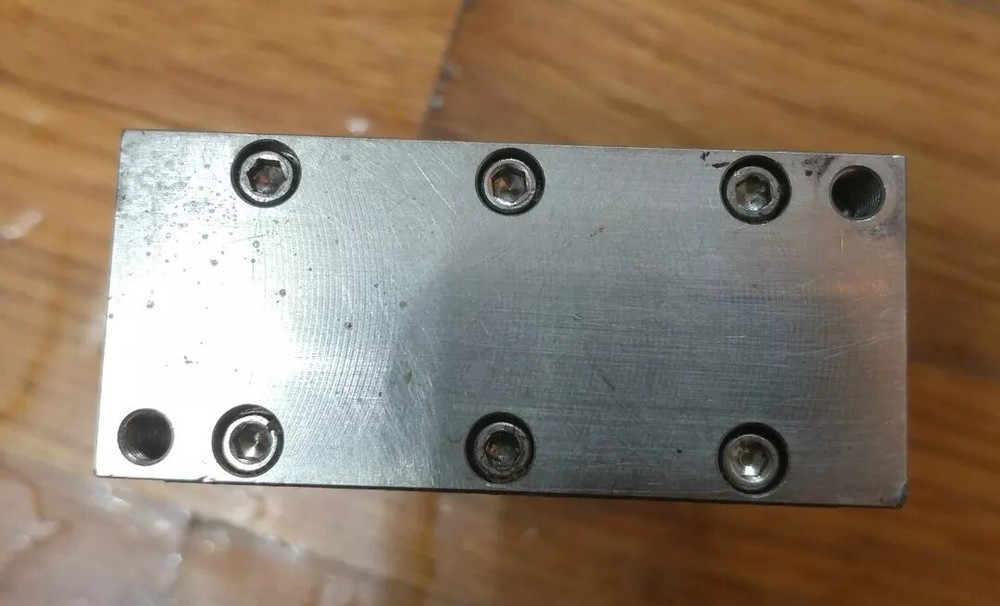 Alicat Scientific M-100SCCM-D/5M Air