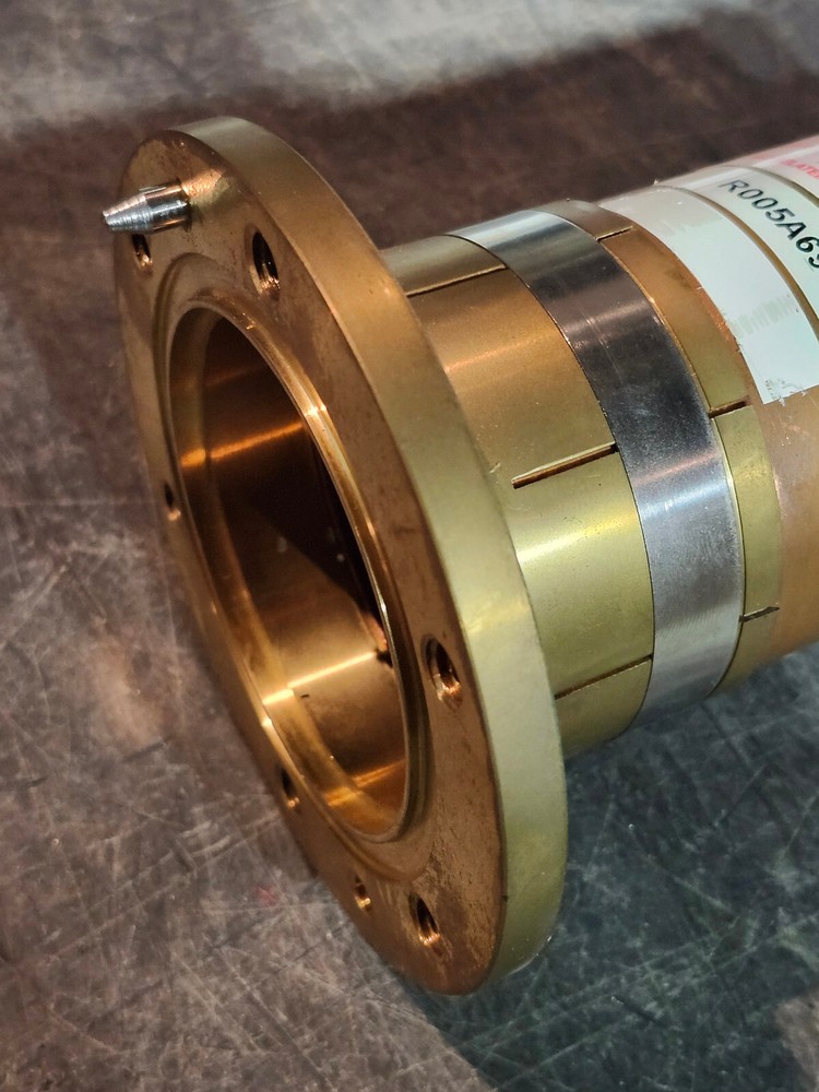 3 1/8" EIA Straight Section Fixed Flange, 7 in