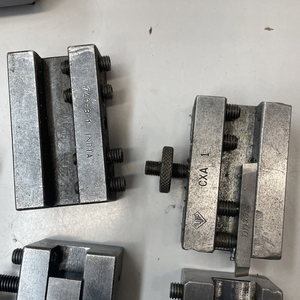 ALORIS CXA SERIES QUICK CHANGE LATHE TOOL POST WITH 6 TOOL HOLDERS