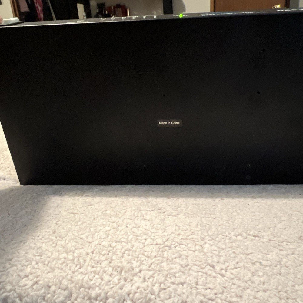 Middle Atlantic USC-6R Universal 6-Step Sequencing Controller - UNTESTED