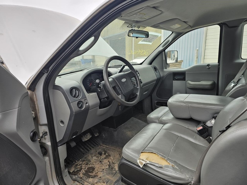 F150 2007 Headrest 2418480