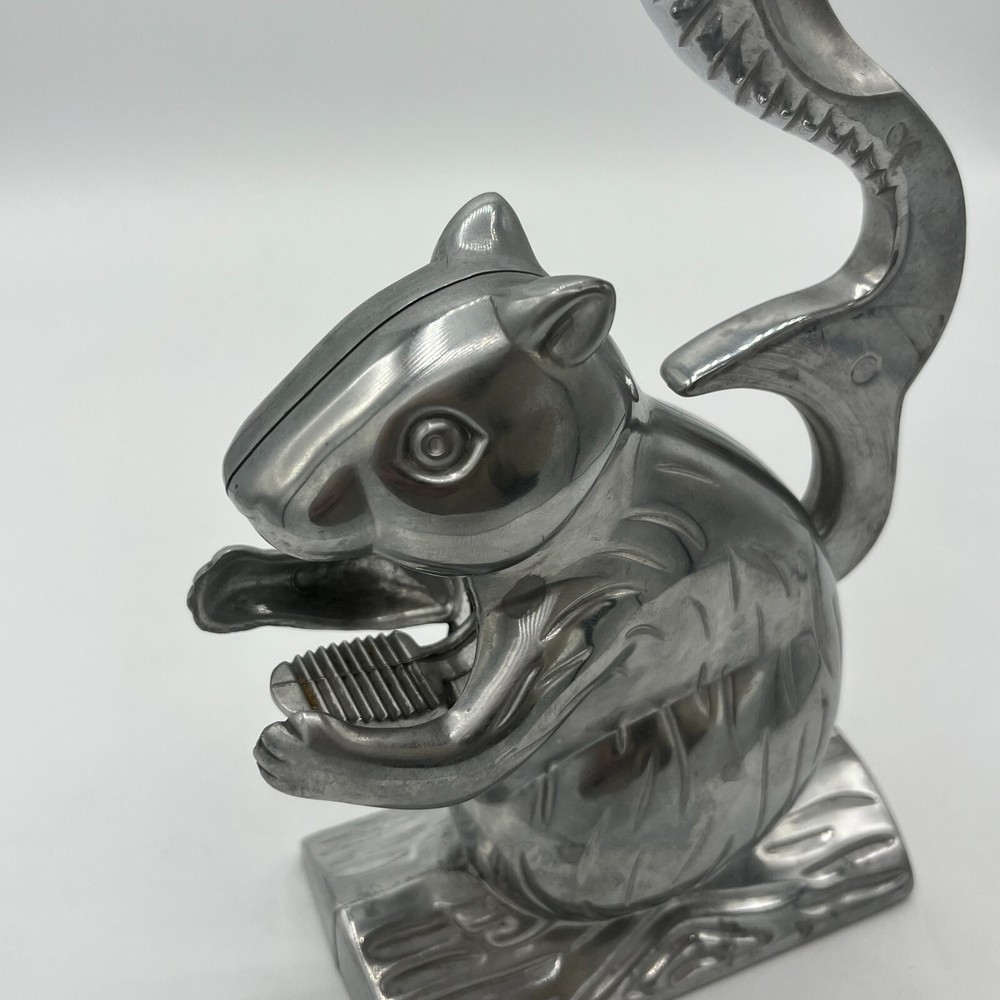 Squirrel Nutcracker Davy Crackit Cast Aluminum Silver Tone Lever Tail Retro