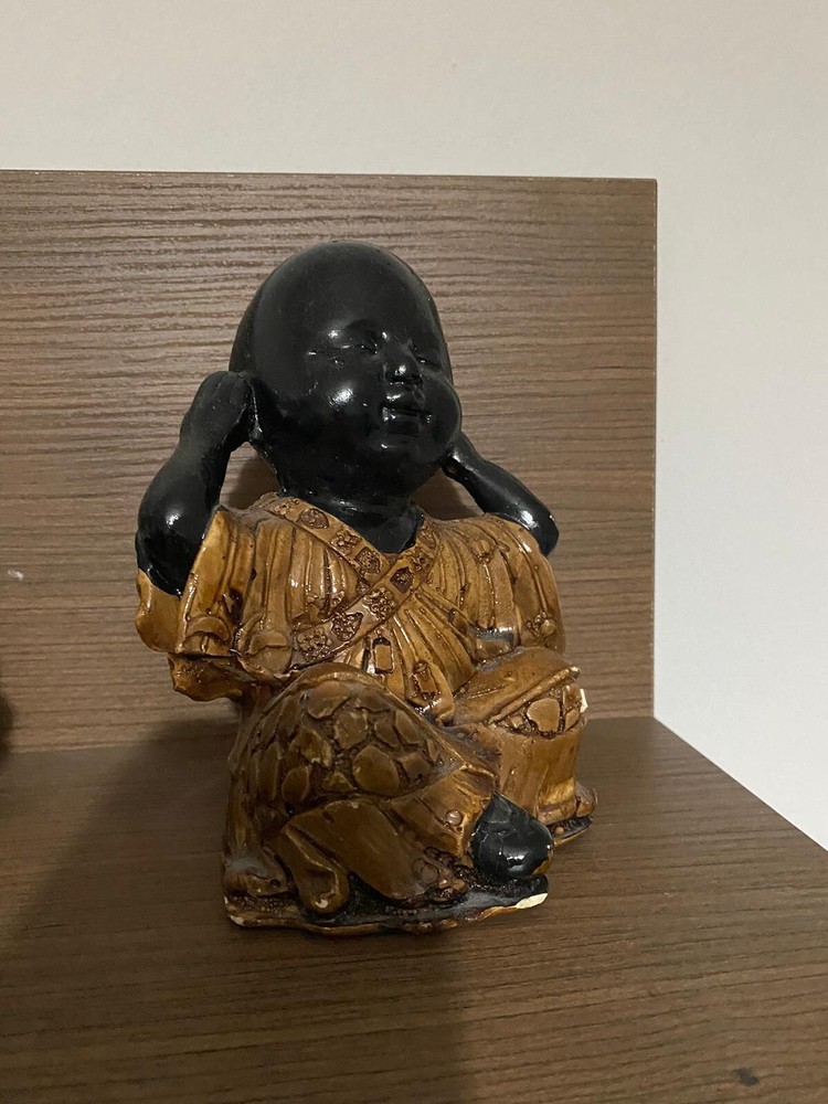Natural Trinket Box Human Figures Decorated