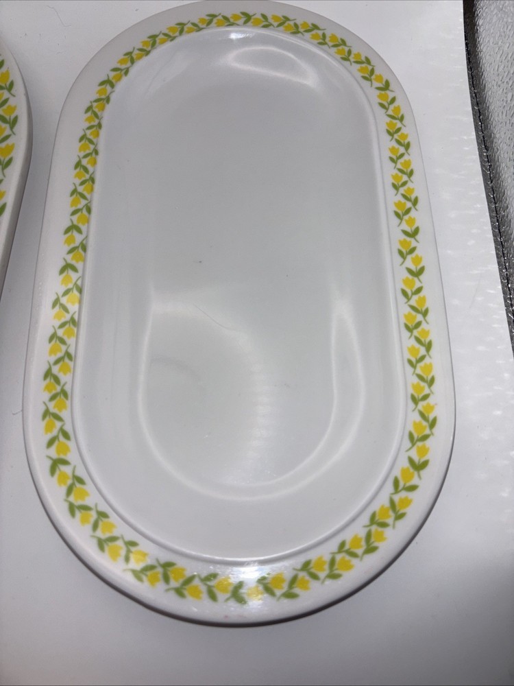 Vintage Award Silite Chicago Serving Platters Set 2 Yellow Daffodil Pattern