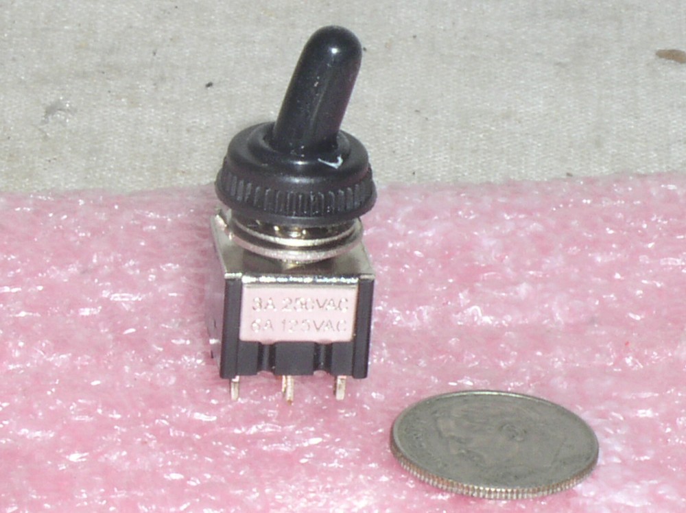 1 WATER PROOF BOOT MINI TOGGLE DPDT ON-ON PANEL SWITCH 125 VAC 6 A AMP 6A 2 POLE