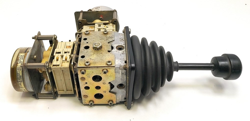 W. Gessmann GmbH V6 Multi-Axis Controller Joystick D-7105