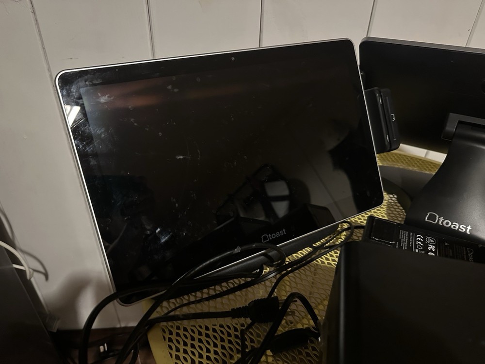 Toast Flex POS Terminal Data Processing Machine (TT203) New In Box