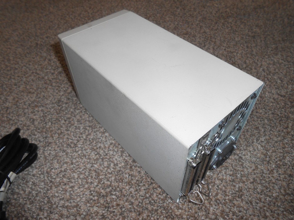 EXABYTE EXB-4200CT External Tape Drive 4MM DAT 2/4GB SCSI - Untested