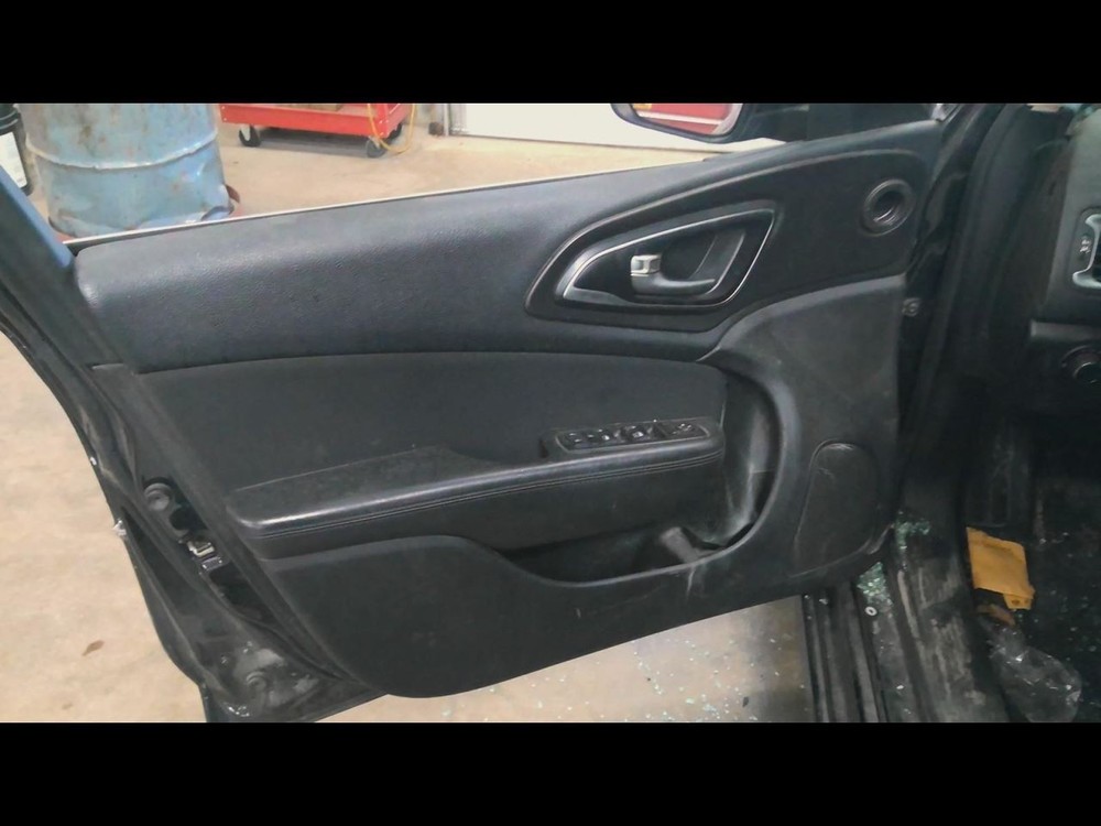 200 2016 Air Shutter 733260