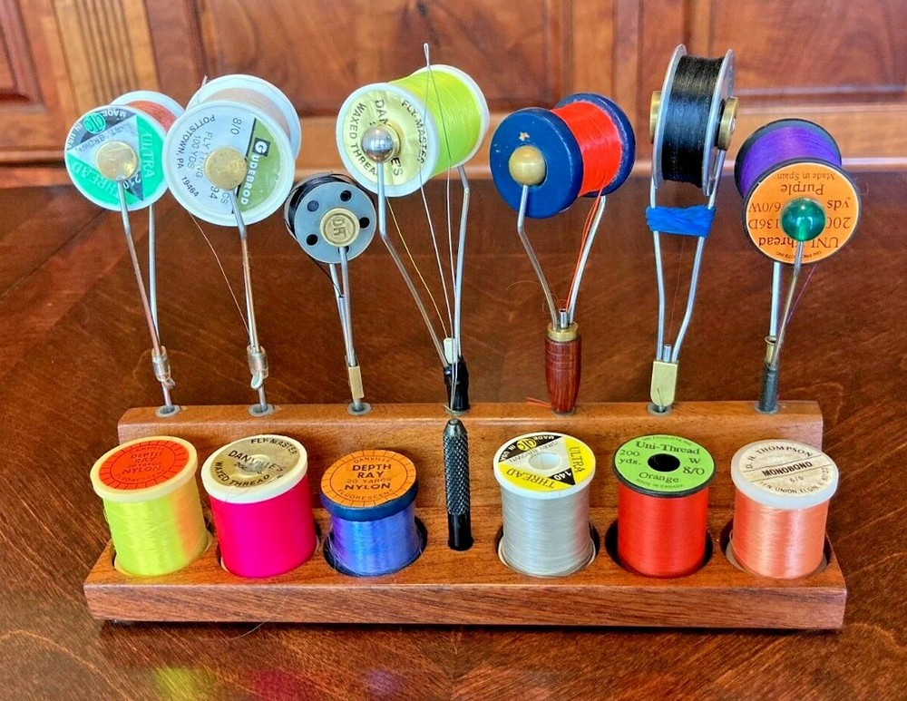 WADE'S FLY-TYING BOBBIN/ THREAD CADDY