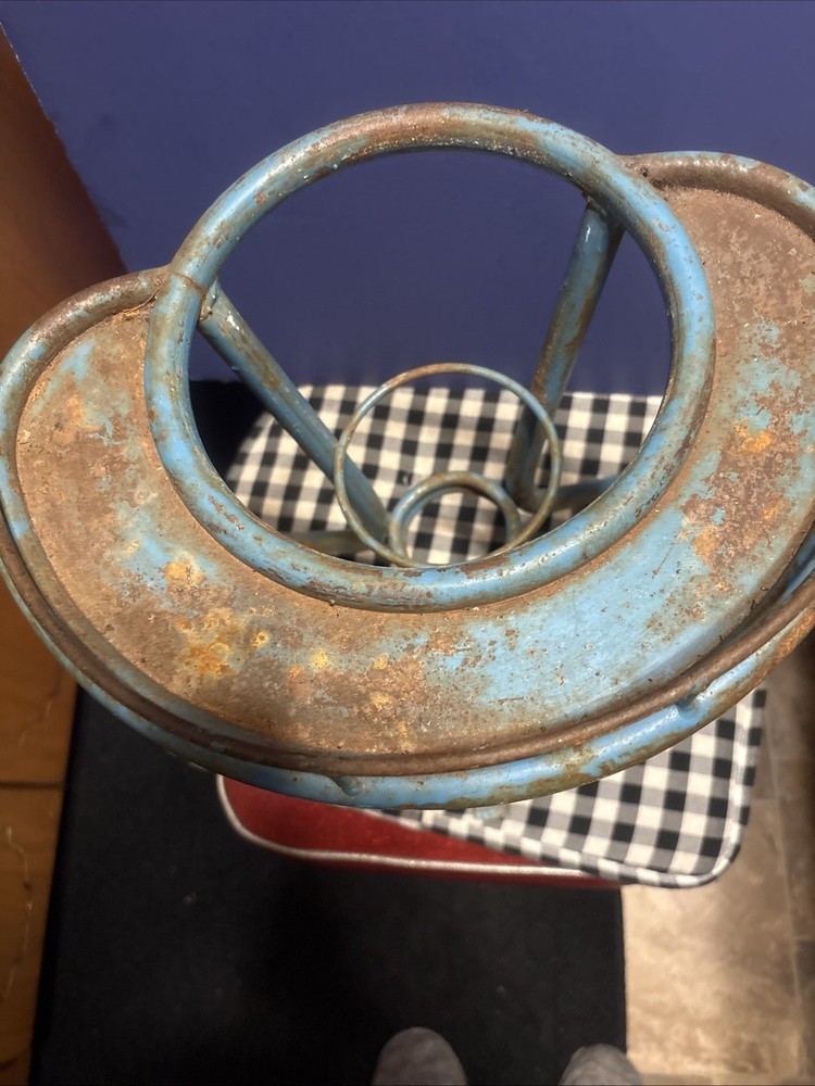 Wrought Iron Tripod Washstand