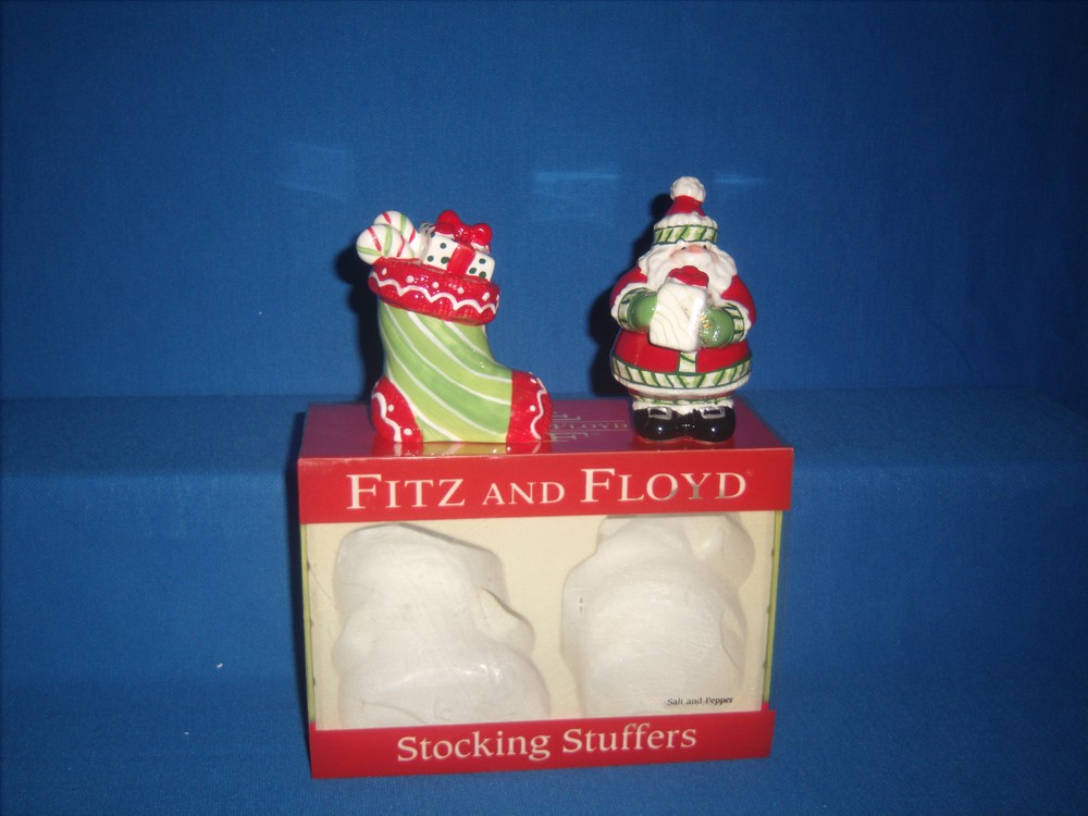 Fitz & Floyd Stocking Stuffer Salt & Pepper Shakers Santa & Stocking Ceramic