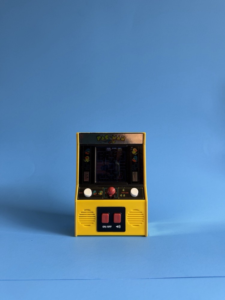 Pac-Man Mini Arcade Machine [Shipping Included]