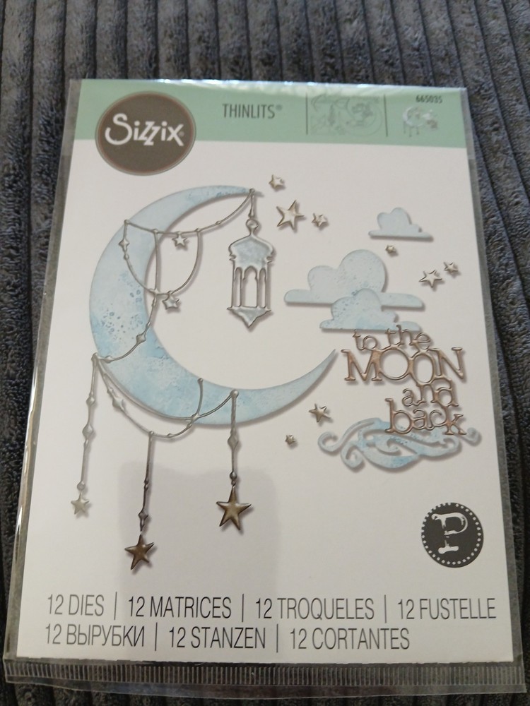 Sizxix Moon & Back Die Set New